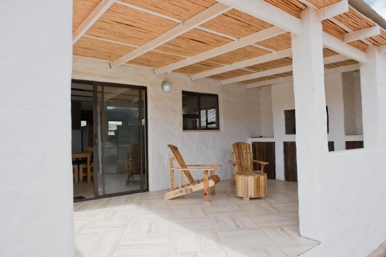 African Game Lodge 몬터규 외부 사진